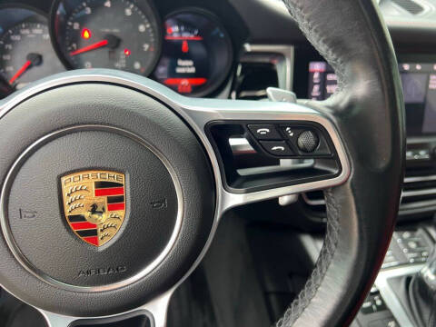 2021 Porsche Macan GTS