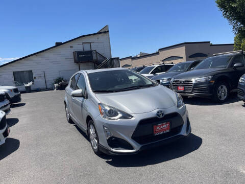 2017 Toyota Prius c Two