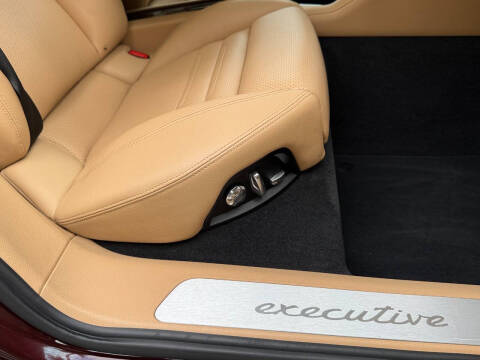 2018 Porsche Panamera 4 Executive