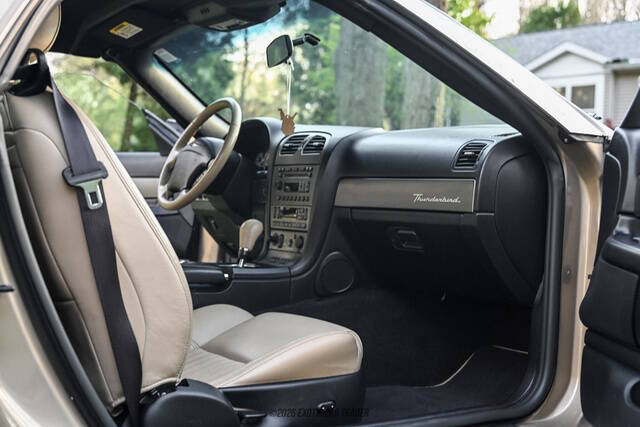 2005 Ford Thunderbird Deluxe
