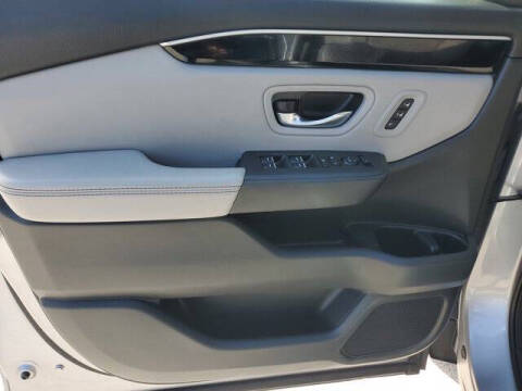 2024 Honda Pilot EX-L w/Rear Captain's Chairs