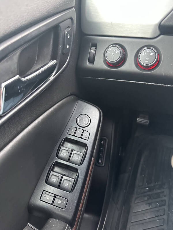 2015 GMC Yukon XL SLT