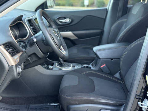 2017 Jeep Cherokee Latitude