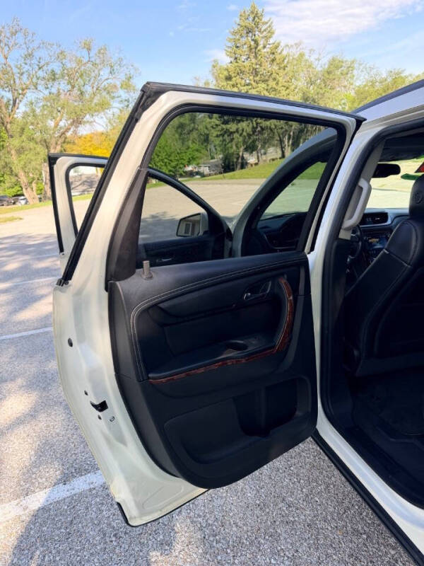 2013 Chevrolet Traverse LTZ