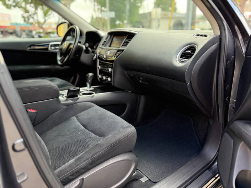 2014 Nissan Pathfinder Hybrid SV