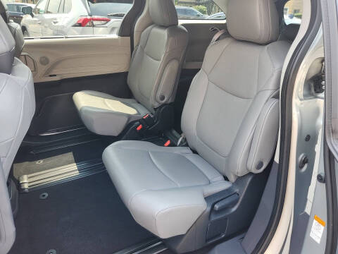 2023 Toyota Sienna
