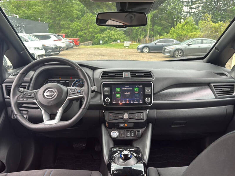 2024 Nissan LEAF SV PLUS