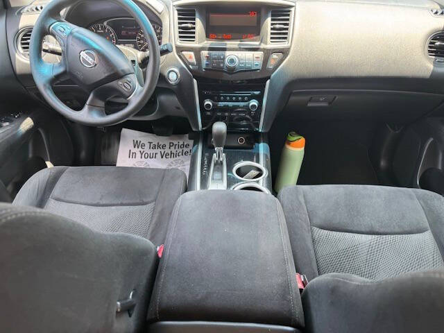 2015 Nissan Pathfinder S