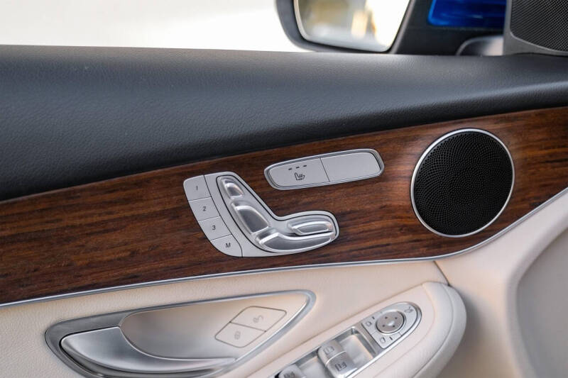 2022 Mercedes-Benz GLC GLC 300