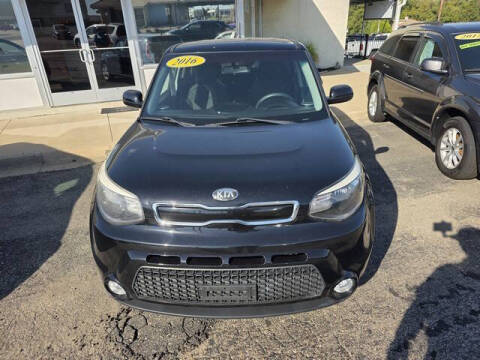 2016 Kia Soul +