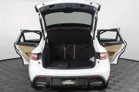 2023 Porsche Macan