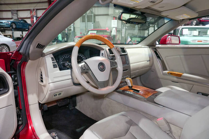 2005 Cadillac XLR