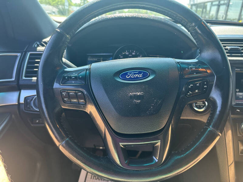 2016 Ford Explorer XLT