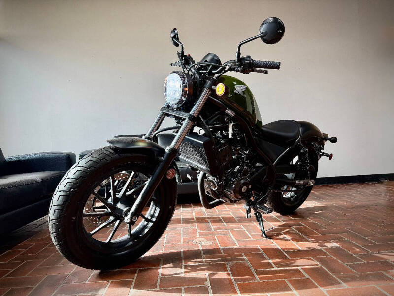 2025 Honda CMX300