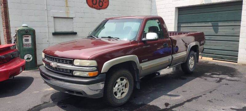 2002 Chevrolet Silverado 1500 LS's photo