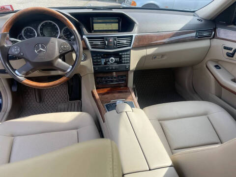2011 Mercedes-Benz E-Class