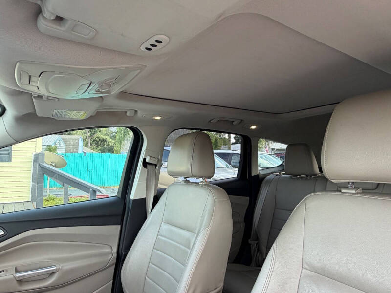 2014 Ford Escape Titanium