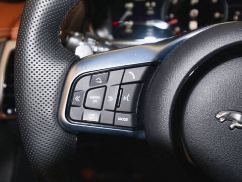 2023 Jaguar F-TYPE R