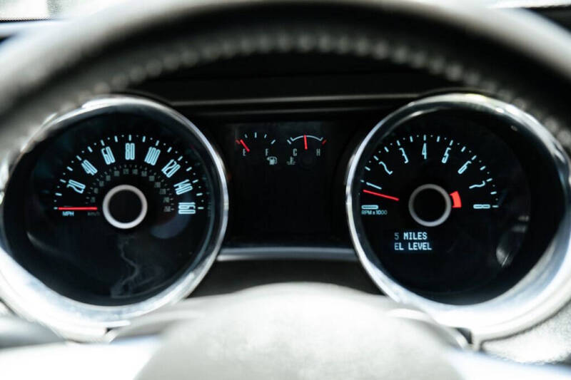 2014 Ford Mustang V6