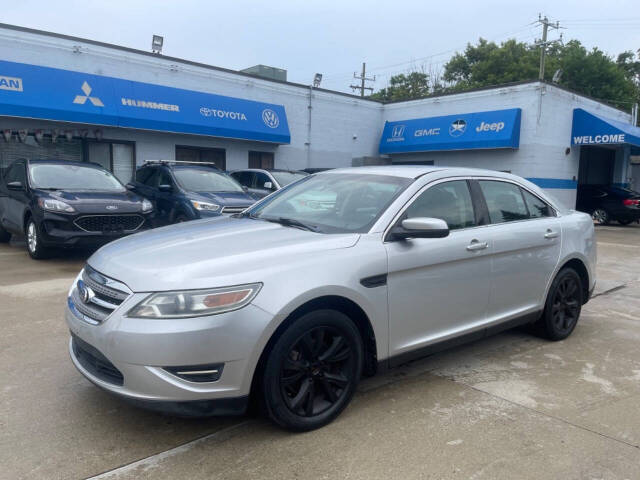 2011 Ford Taurus for sale at Alpha Auto Sales in Detroit, MI