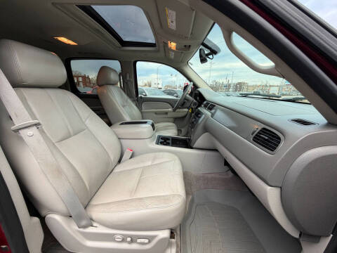 2011 Chevrolet Suburban LT