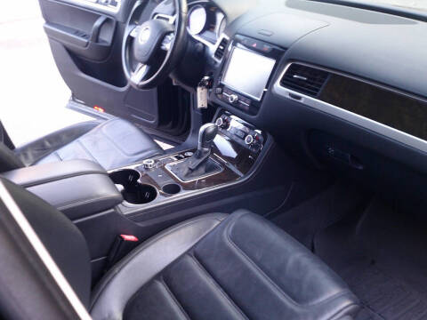 2014 Volkswagen Touareg TDI Sport