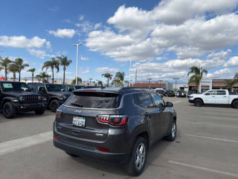 2023 Jeep Compass Latitude