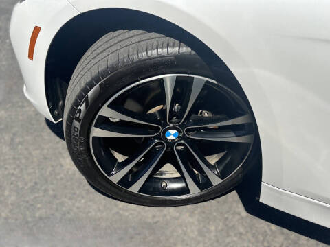 2018 BMW 3 Series 330i