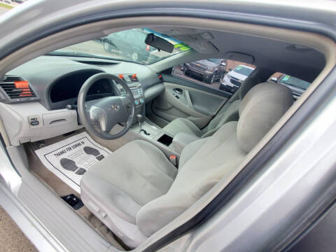 2009 Toyota Camry LE