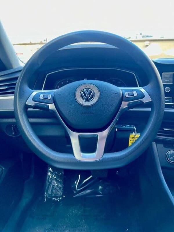 2020 Volkswagen Jetta R-Line