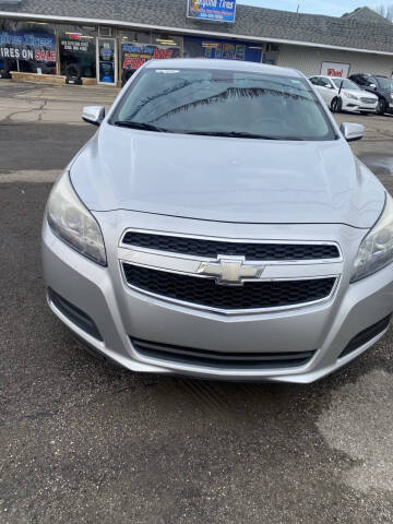 2013 Chevrolet Malibu for sale at Wheel Deal Auto LLC in Elyria OH