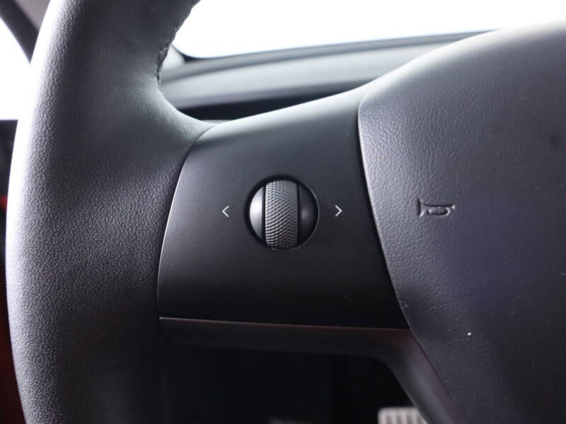 2024 Tesla Model Y Performance