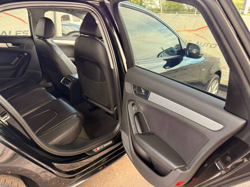 2016 Audi A4 2.0T quattro Premium