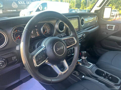 2023 Jeep Gladiator Overland