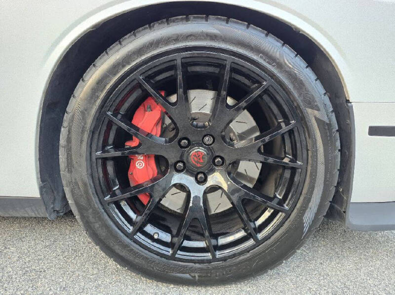 2016 Dodge Challenger SRT Hellcat
