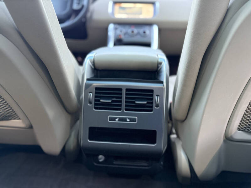 2017 Land Rover Range Rover Sport SE