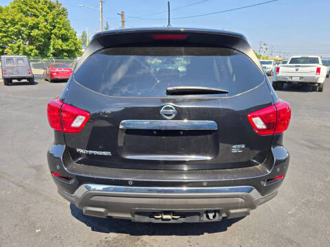 2017 Nissan Pathfinder