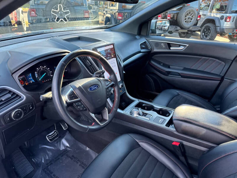 2024 Ford Edge ST-Line