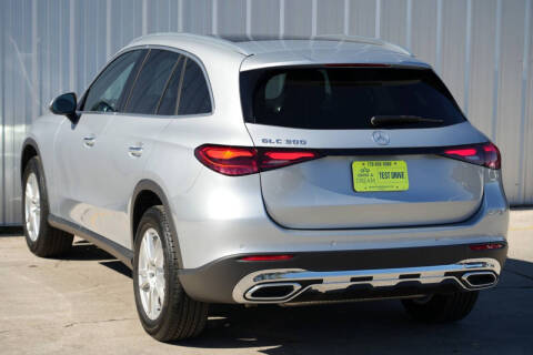 2025 Mercedes-Benz GLC GLC 300