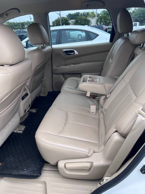 2014 Nissan Pathfinder SL