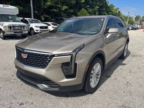 2024 Cadillac XT4 Luxury