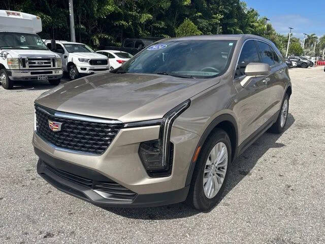 2024 Cadillac XT4 Luxury