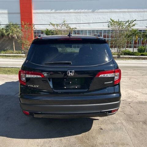 2022 Honda Pilot SE
