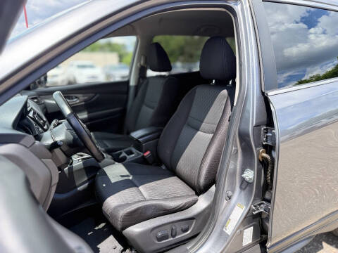 2018 Nissan Rogue SV