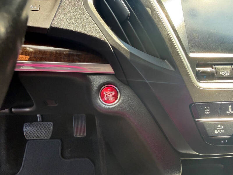 2017 Acura MDX w/Tech