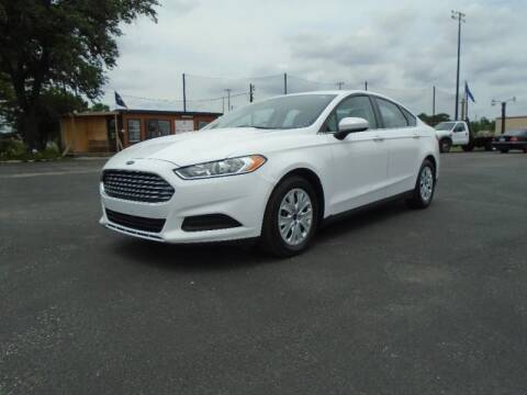 2013 Ford Fusion for sale at American Auto Exchange in Houston TX