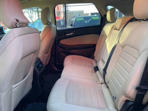 2017 Ford Edge SE