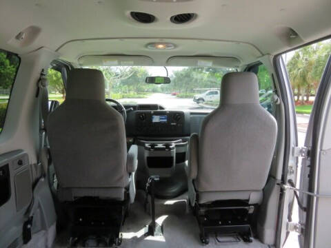 2014 Ford E-Series E-150 XLT