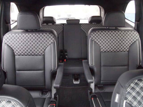 2024 GMC Acadia Denali