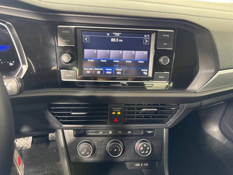 2024 Volkswagen Jetta S